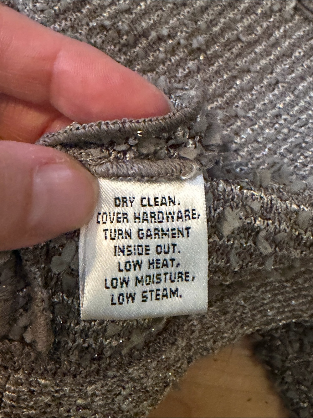 St. John Ribbon Eyelash Gray Tweed Bouclé Button-Front Long Sweater Jacket sz 14 - Picture 5 of 7